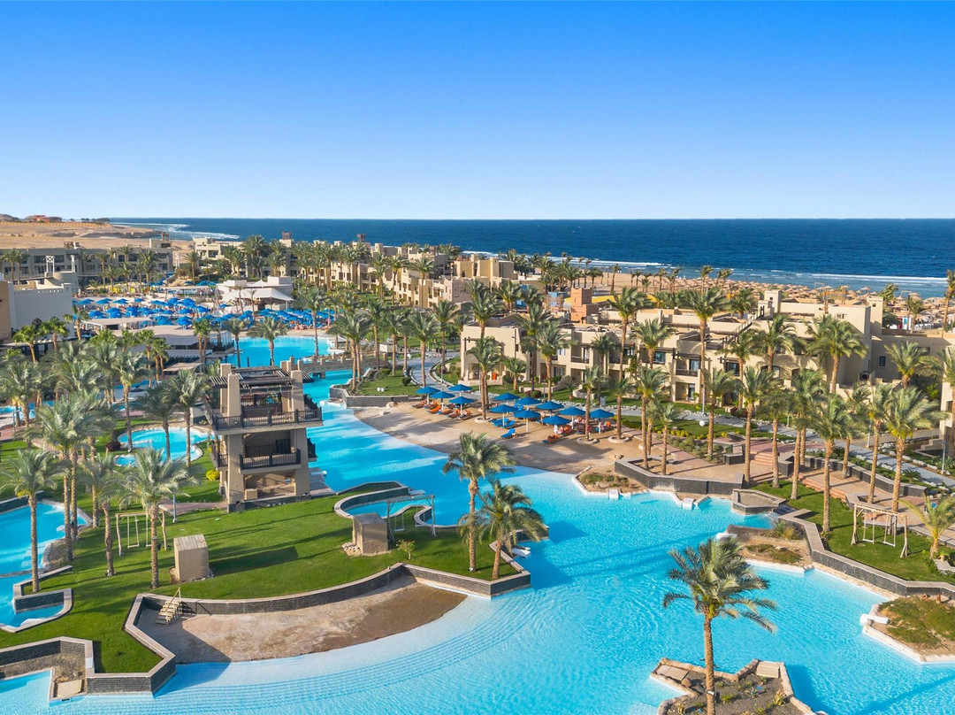 迦里卜港皇冠撒哈拉绿洲度假村