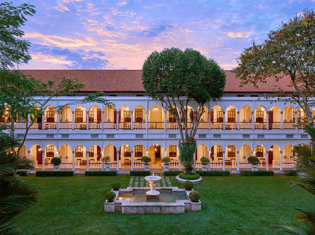 前东方文华酒店