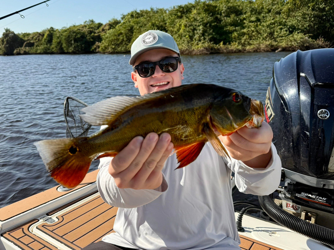 Pure Passion Fishing Charters-迈尔斯堡海滩必去景点