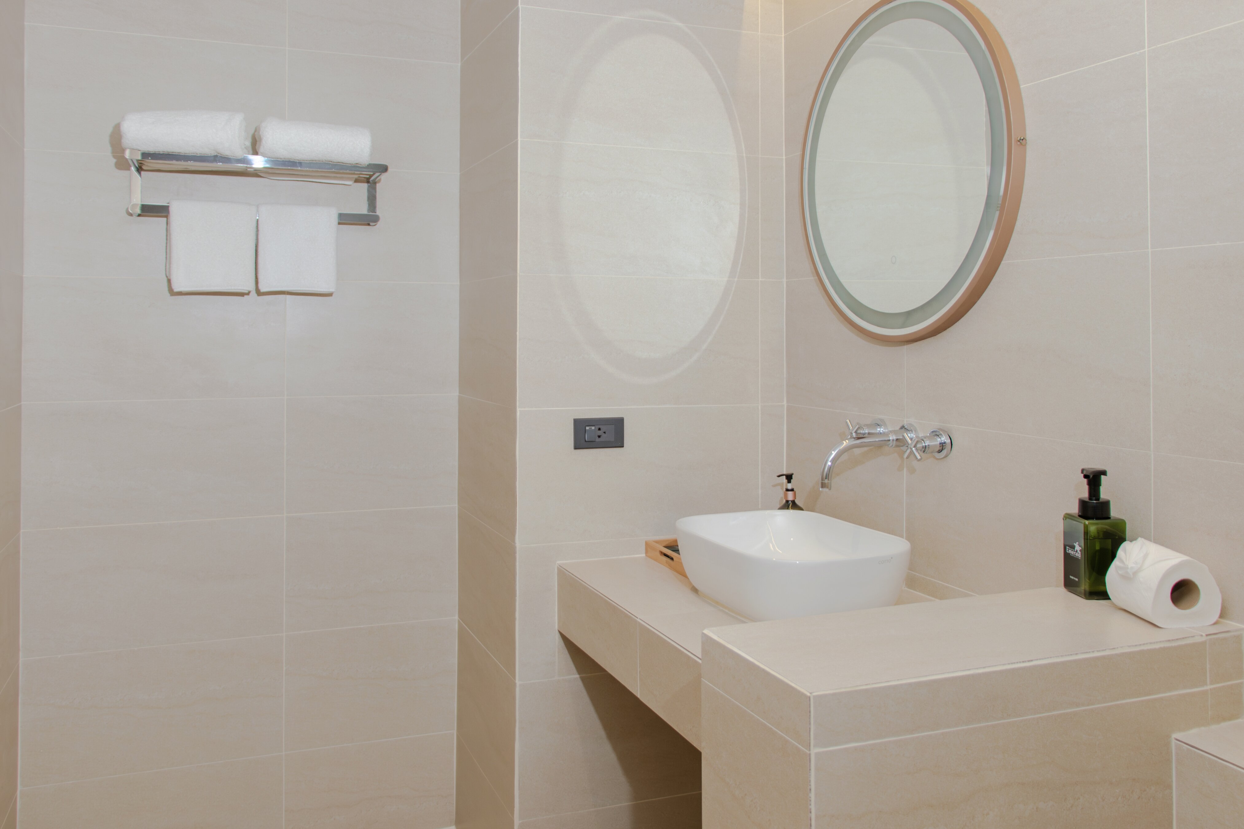 卡拉克翡翠海滩水疗度假村-浴室