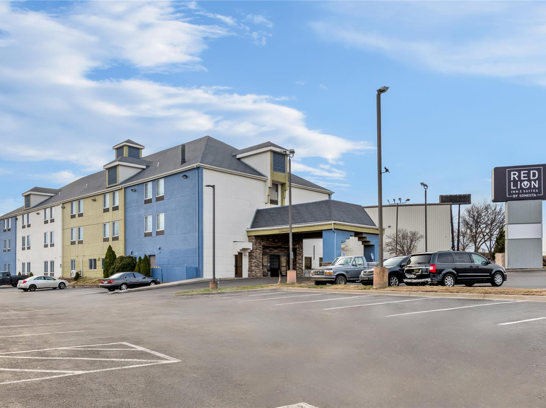 Grain Valley酒店住宿-Red Lion Inn & Suites Blue Springs