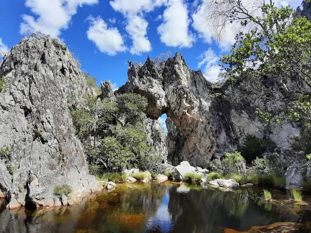 Cachoeira Ponte De Pedra-Cavalcante必去景点