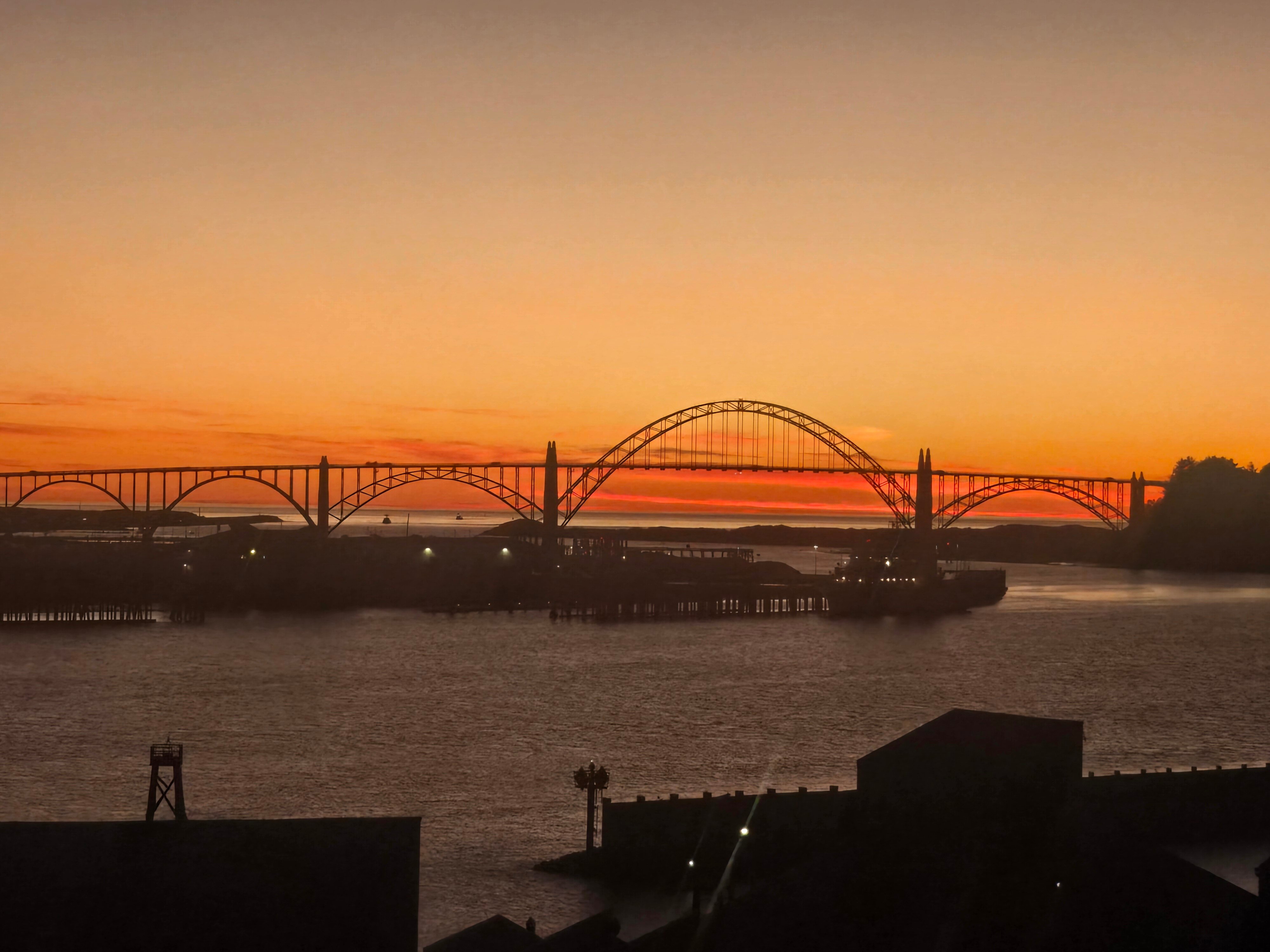 Embarcadero Resort Hotel and Marina-官方