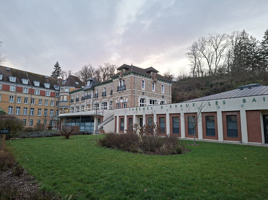 温泉大酒店主图