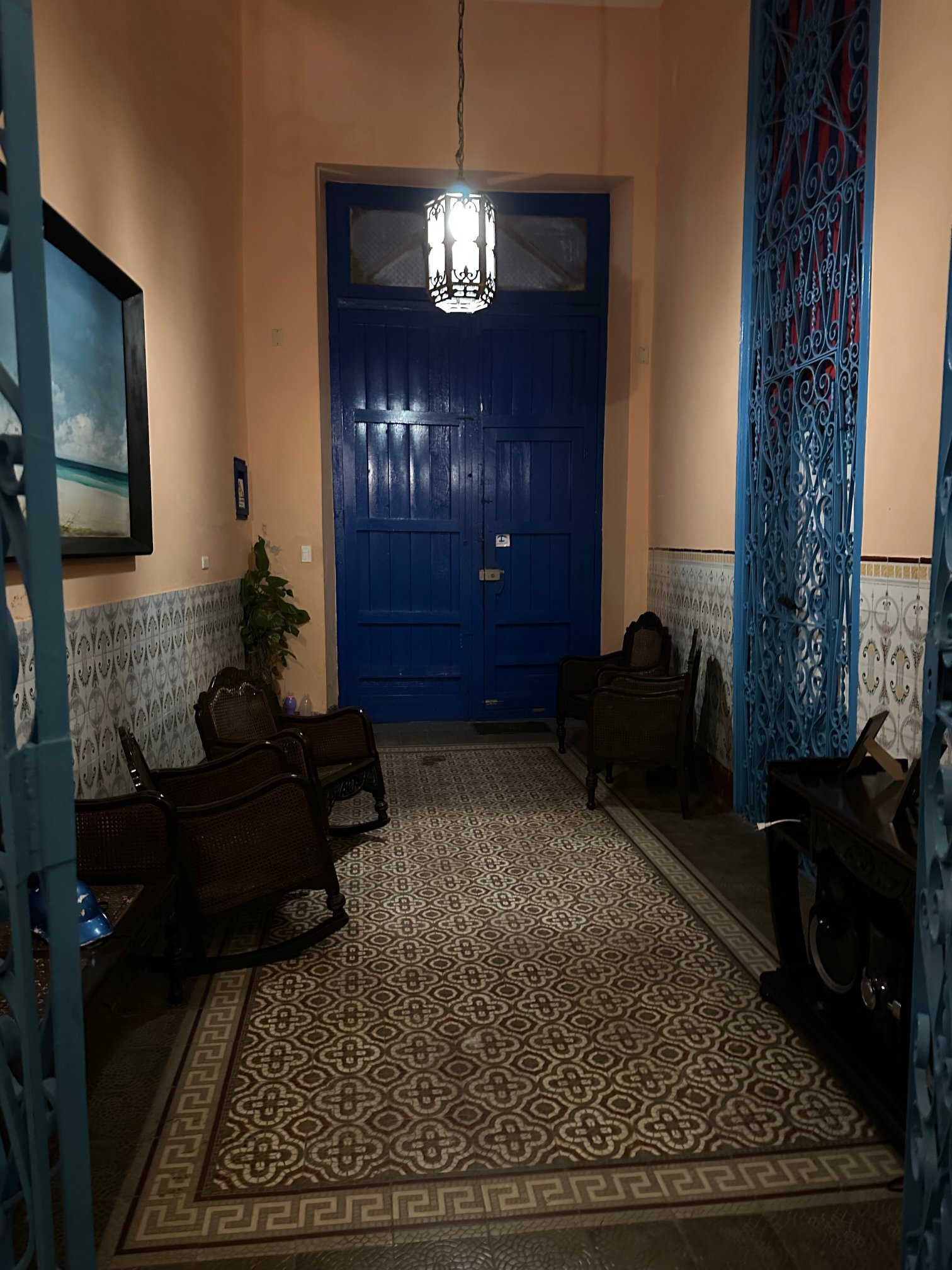 Casa Manzaneda-官方