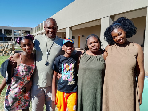 Springbok Inn by Country Hotels主图