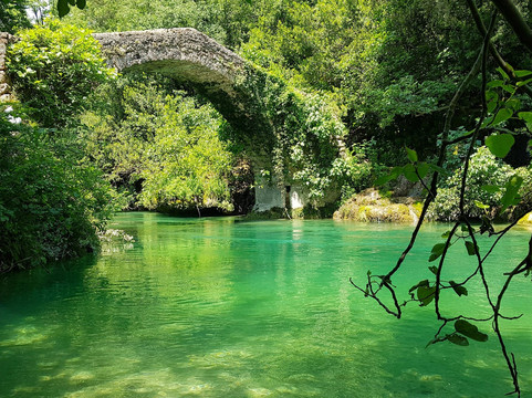 Pont des Tuves-Montauroux必去景点