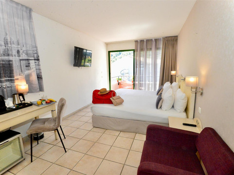 Gemenos酒店住宿-Best Western Gemenos en Provence