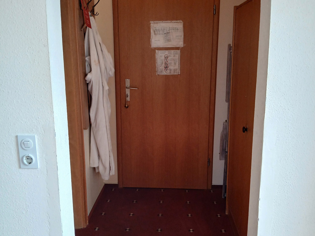 舒尔格活力养生酒店主图