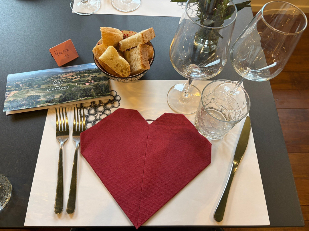 La Madeleine-San Vito必去景点