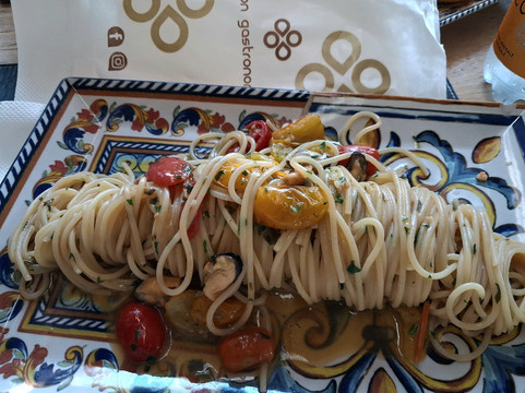 Hilton Bar & Gastronomia