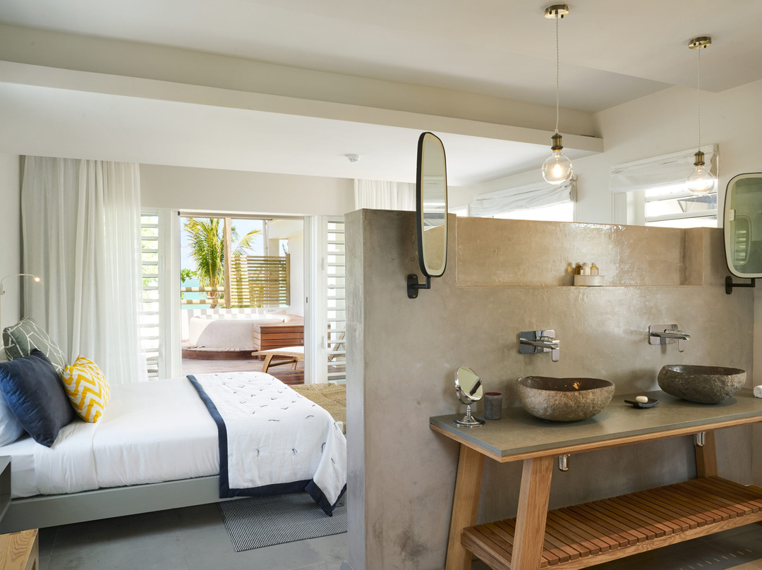 泻湖态度酒店主图