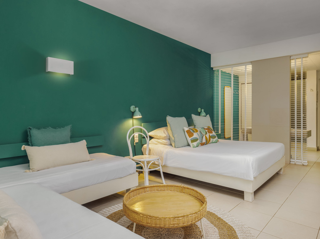 态度酒店-炮手角主图