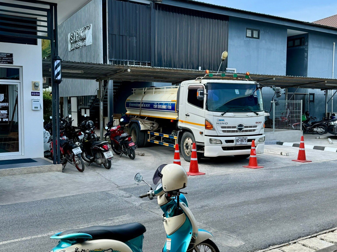 Boat Avenue Villa Market-呈塔累必去景点