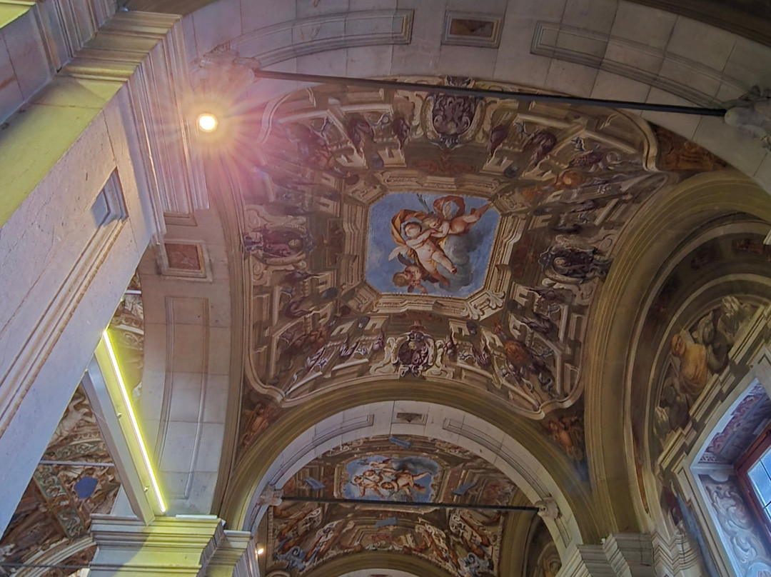 Santuary of Our Lady of Miracles-萨龙诺必去景点