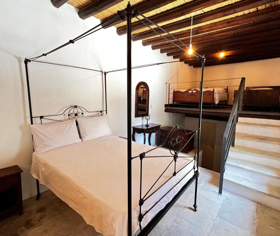 Kaizer Suites