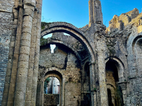 Abbaye de Marcilhac-Marcilhac-sur-Cele必去景点