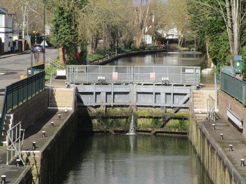 Boulters Lock