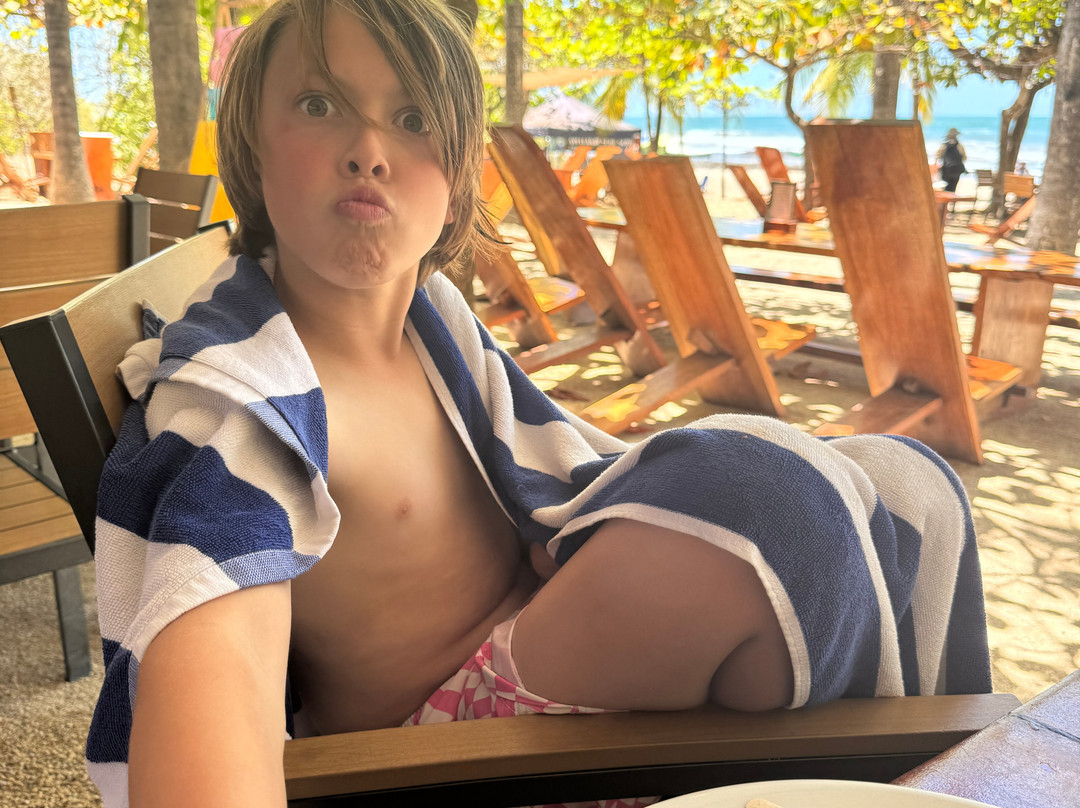 Avellanas Surf School-Playa Avellanas必去景点