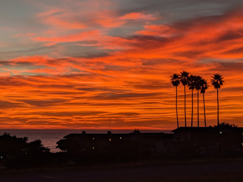 近赫斯特城堡凯艺酒店主图