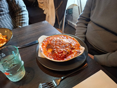 Muka Caffe Restaurant Bar