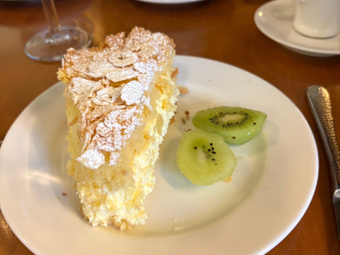 加托斯维固特斯塔勒酒店主图