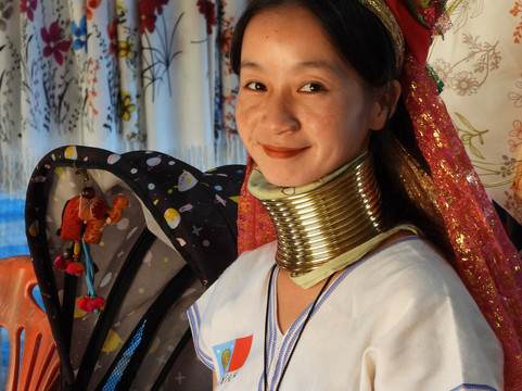 Longneck Karen Village-清莱必去景点