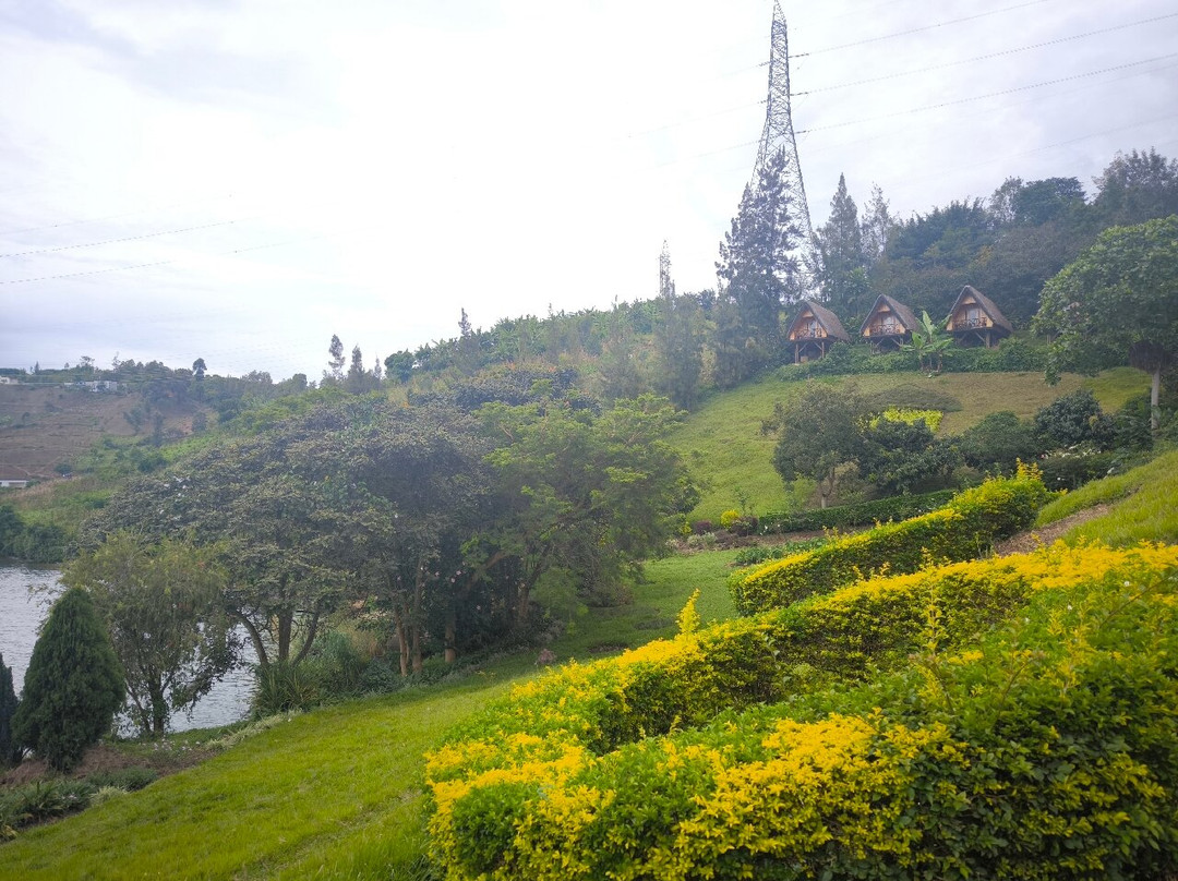 里威兹村酒店主图