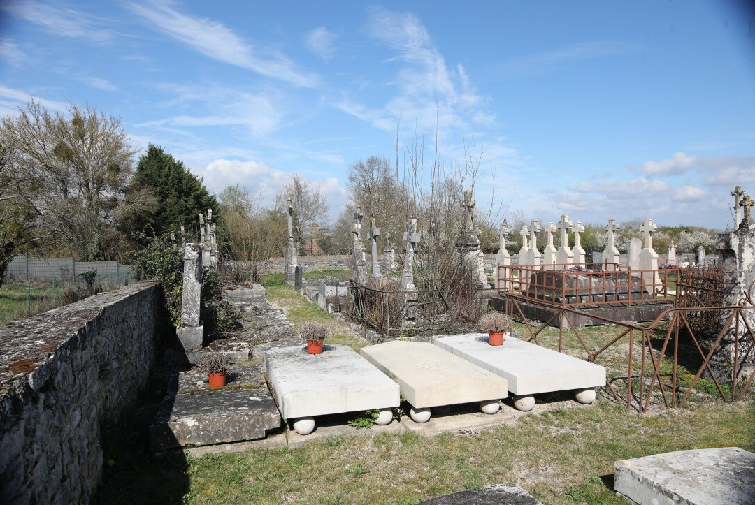 Cimetière de Chaudenay