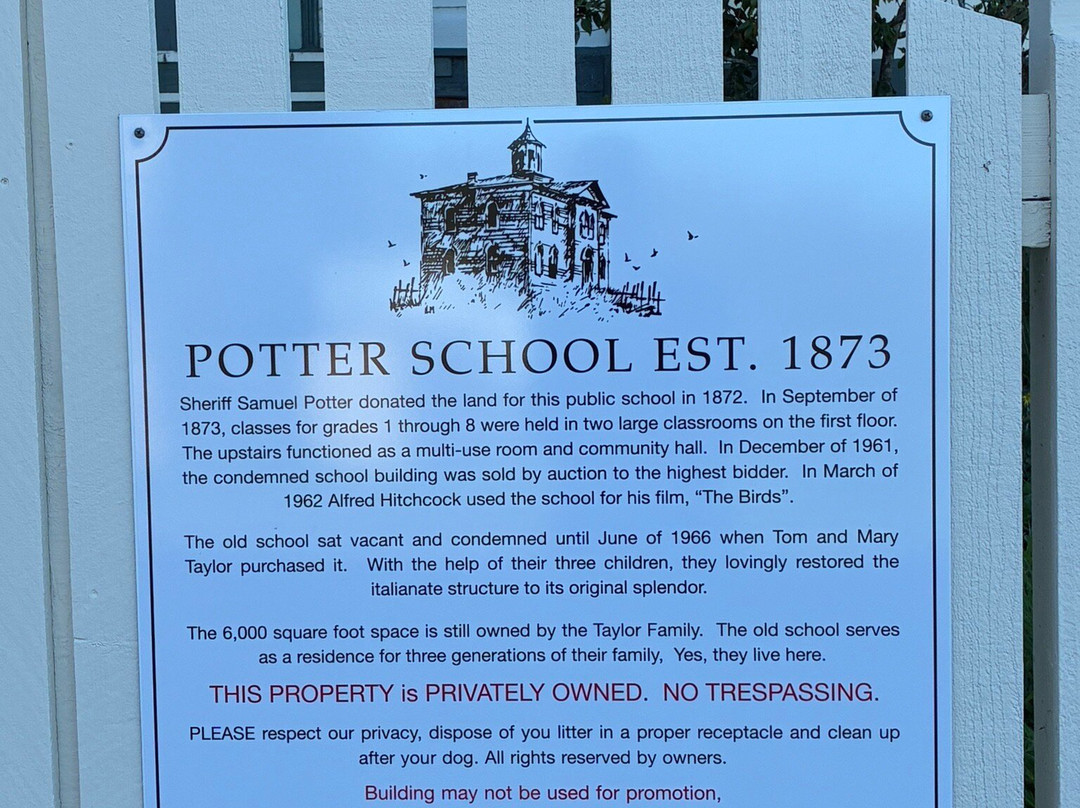 Potter Schoolhouse-博德加湾必去景点