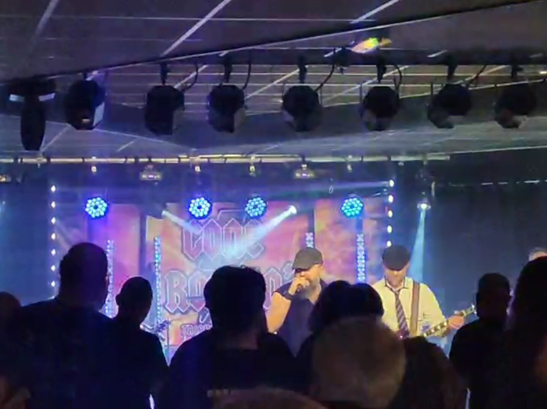 L'Usine Café Concert-Marcoussis必去景点