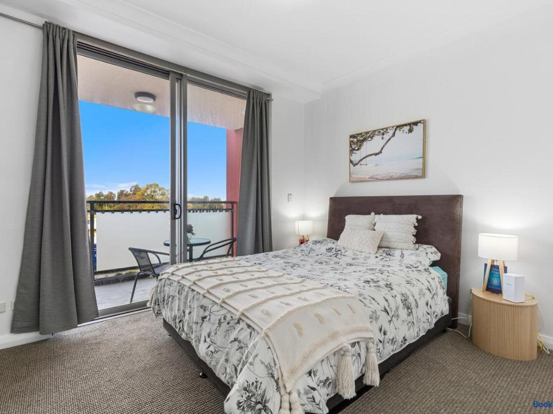 Sydney Airport Service Apartment
