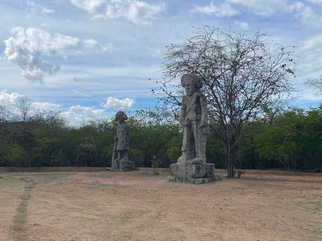 Parque das Esculturas Monumentais Nilo Coelho