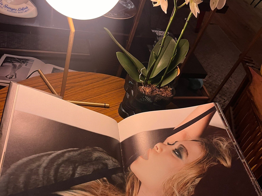 瓦思派尔酒店主图