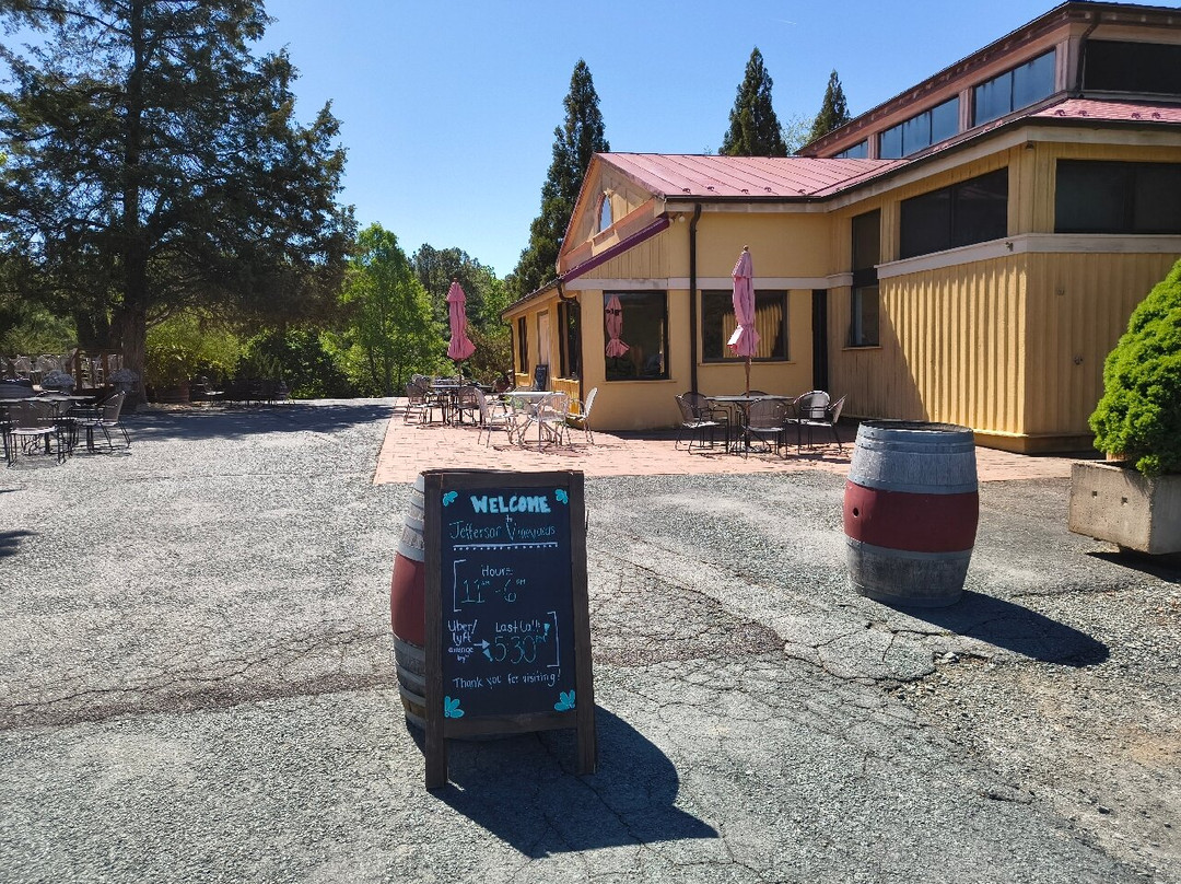 Jefferson Vineyards-夏洛茨维尔必去景点