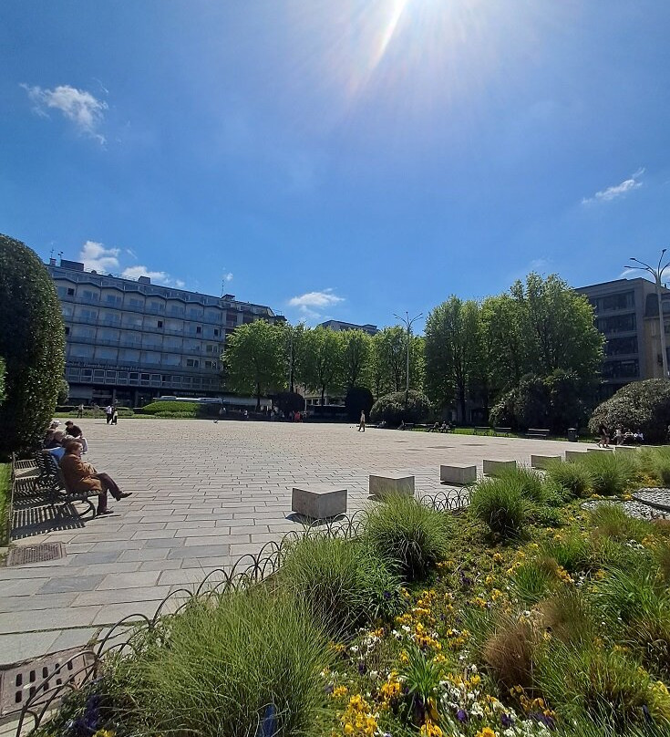 Piazza Cavour-科莫必去景点
