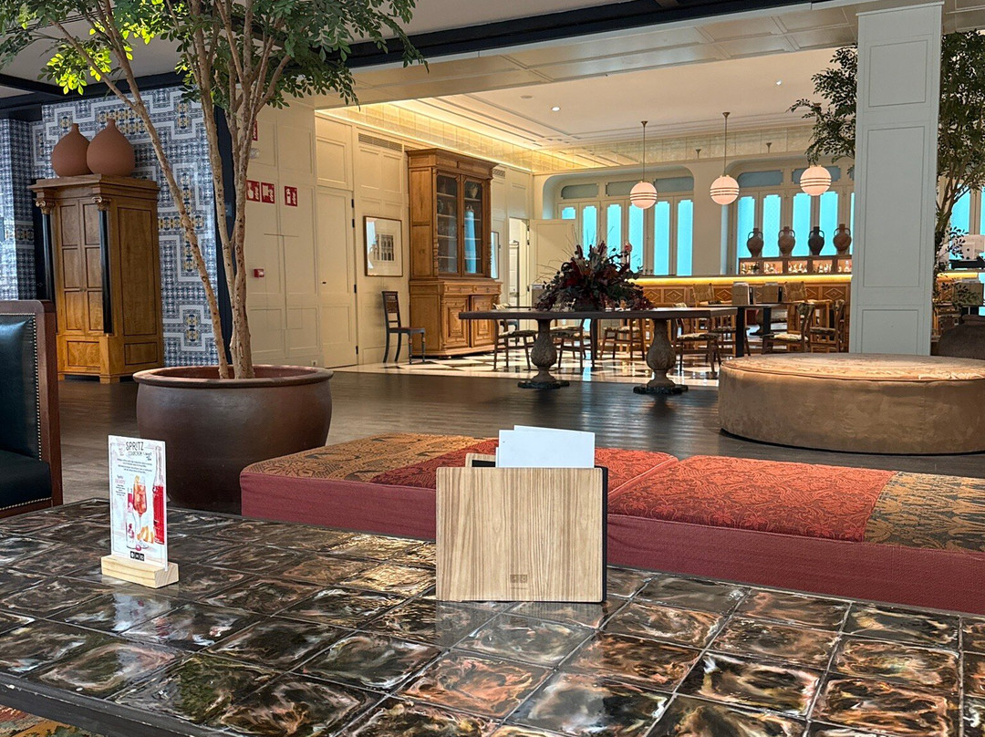 H10卡萨普拉塔酒店主图