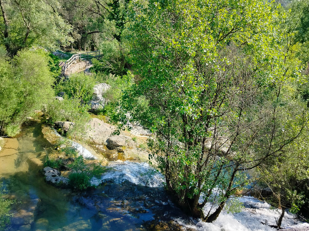 Grotta del Santuario di San Michele Arcangelo-Sant'Angelo a Fasanella必去景点