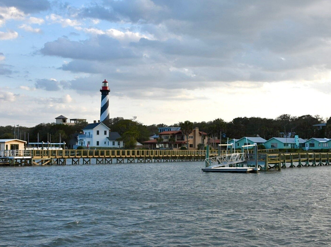 Red Boat Water Tours-圣奥古斯丁必去景点