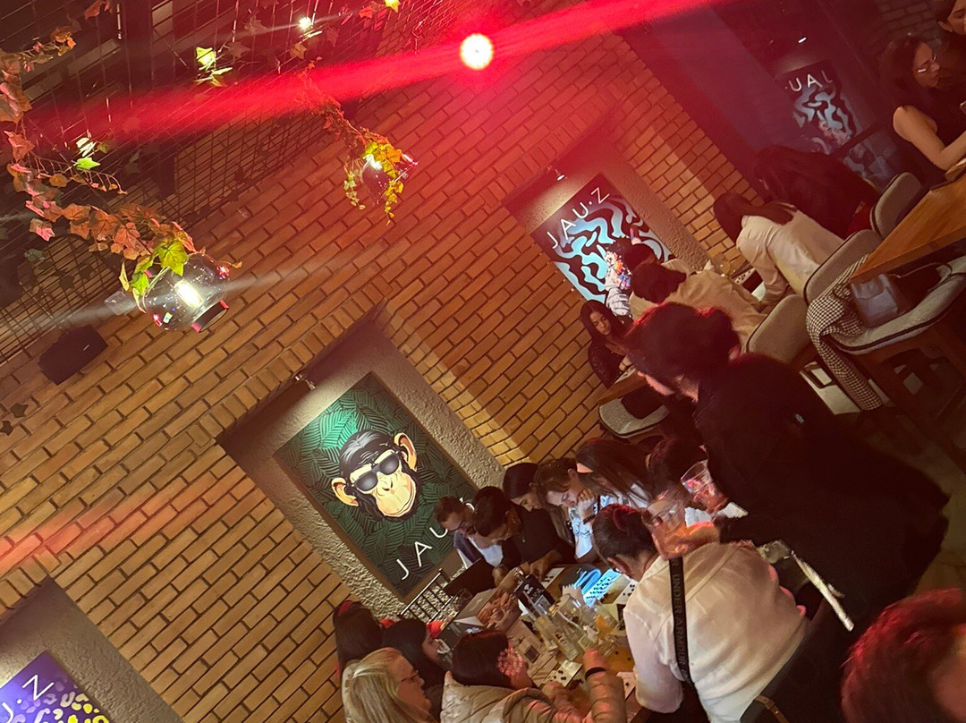 Jauz Restobar