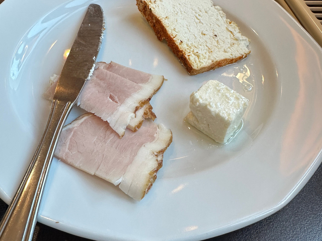 Aura - Hotel & Restaurant & Sauna主图