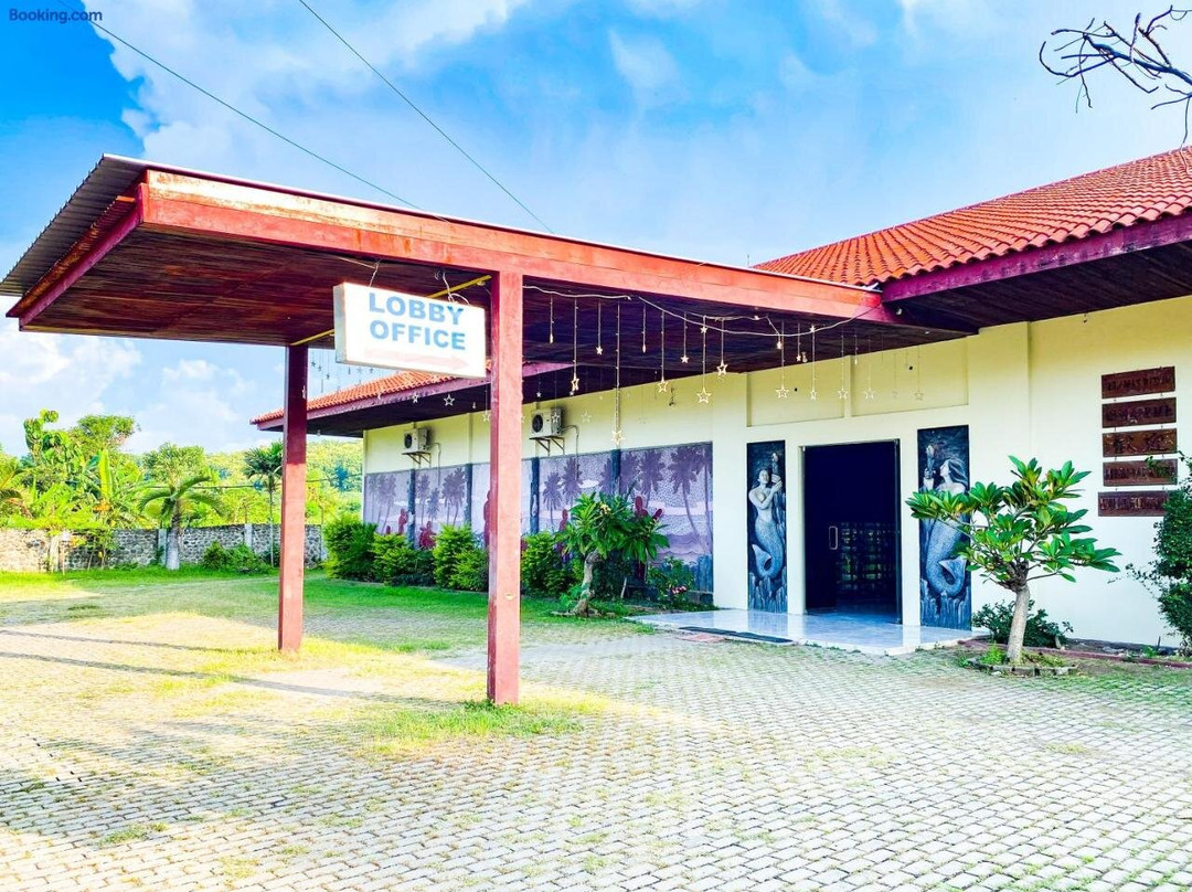 San Sui Hotel Mitra RedDoorz