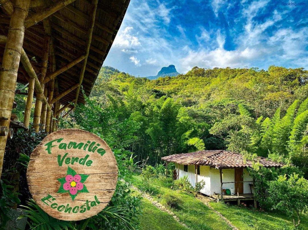 Familia Verde Eco Hostal