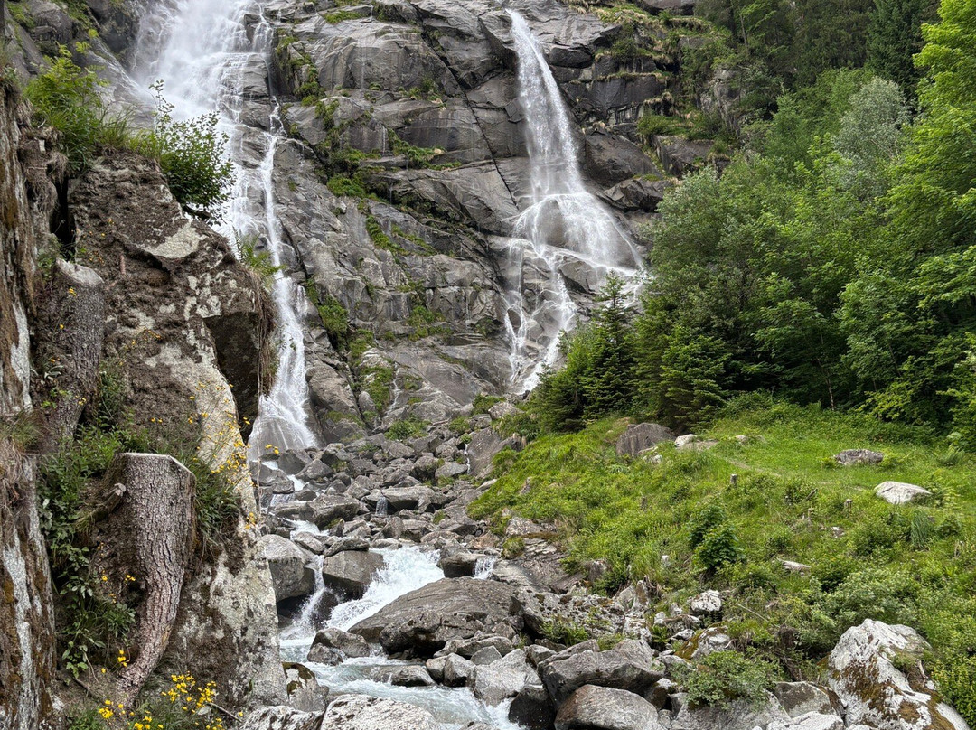 Nardis Waterfalls-Carisolo必去景点