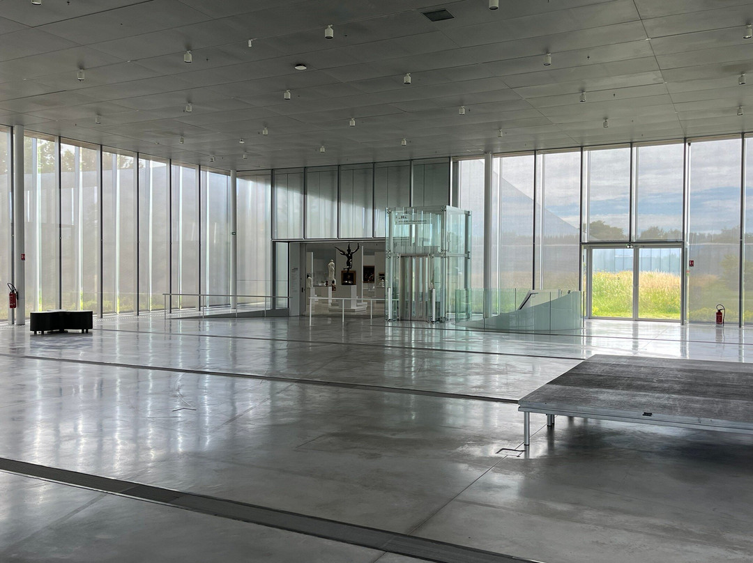 Louvre-Lens-Lens必去景点
