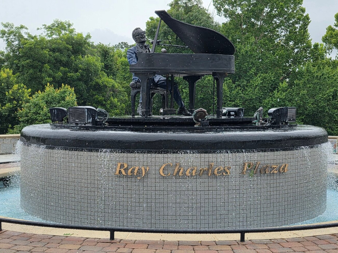 Ray Charles Plaza-奥尔巴尼必去景点
