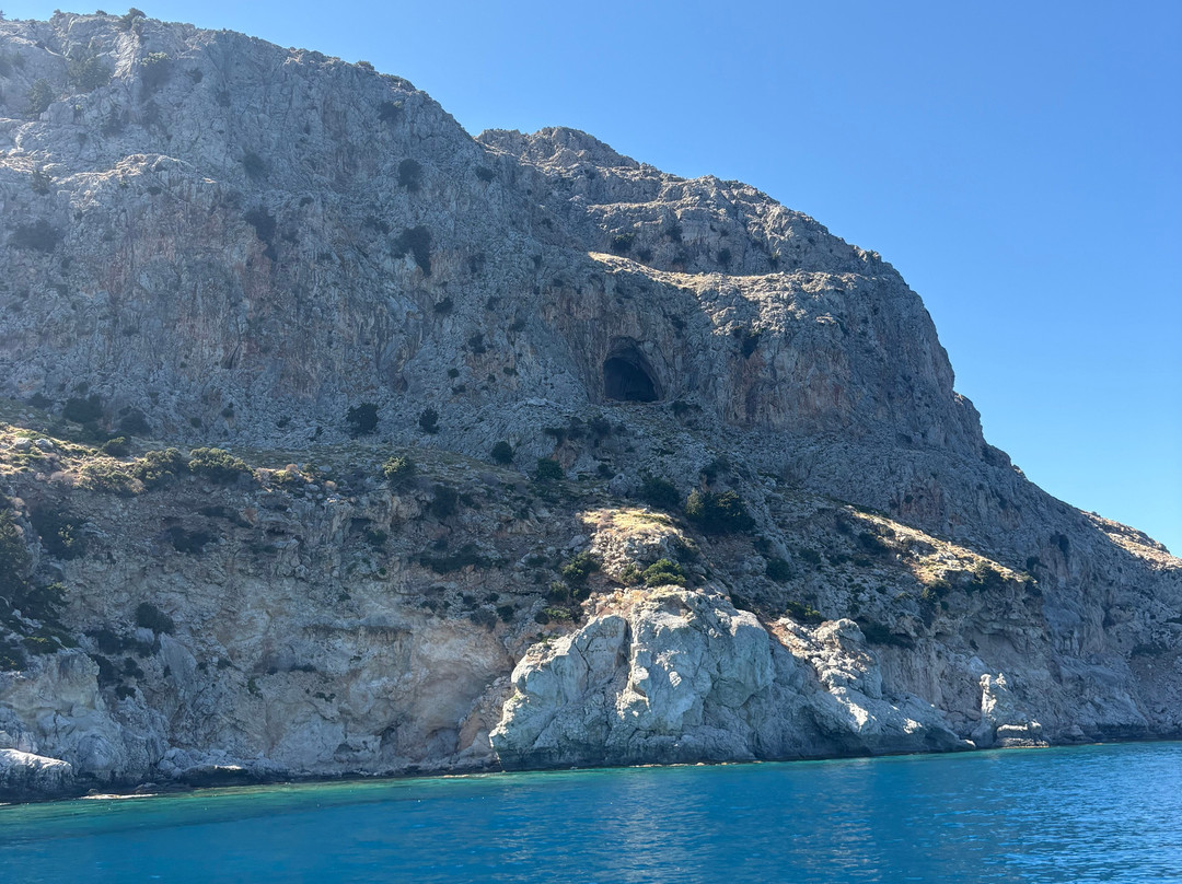 Kivotos Tou Panormiti-科林比亚必去景点