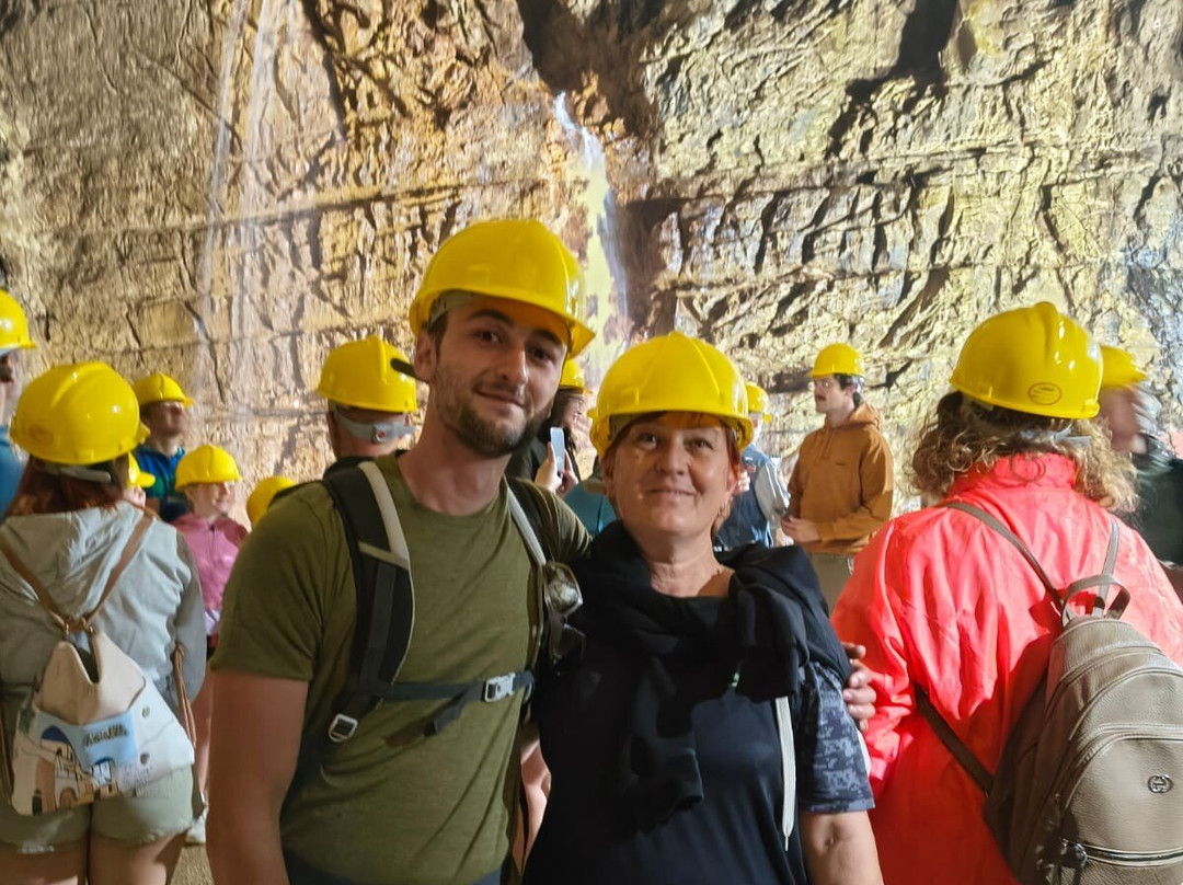 Grotte di Stiffe-San Demetrio ne' Vestini必去景点