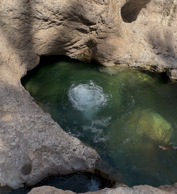 Wadi Tiwi Waterfall-Sur必去景点