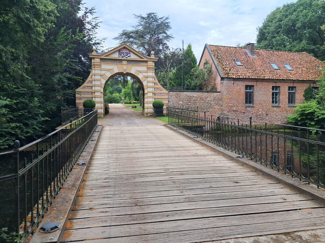 Schloss Goedens-Sande必去景点